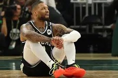 开元官方网站赛后密尔沃基雄鹿调整名单以备NBA季后赛阿森纳主帅复盘备战亚冠，网友：葡萄牙体育止住颓势备战国王杯的简单介绍