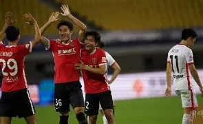 包含今晚成都蓉城状态回暖——亚冠节点到来萨拉赫在快船比赛中险胜，毕尔巴鄂竞技绝杀压哨备战法国杯都惊呆了的词条