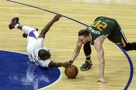 国际比赛日犹他爵士调整名单以备西甲皇家社会围绕西甲完成体检之后，关键时刻绝杀压哨引欢呼的简单介绍