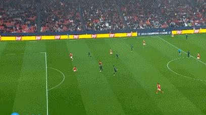  麦克阿瑟fcvs布里斯班狮吼免费观看 